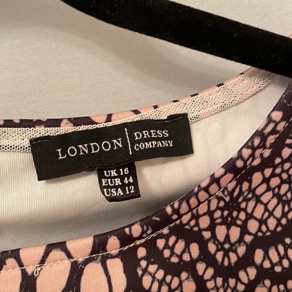 London Size 12 - Picture 3 of 5